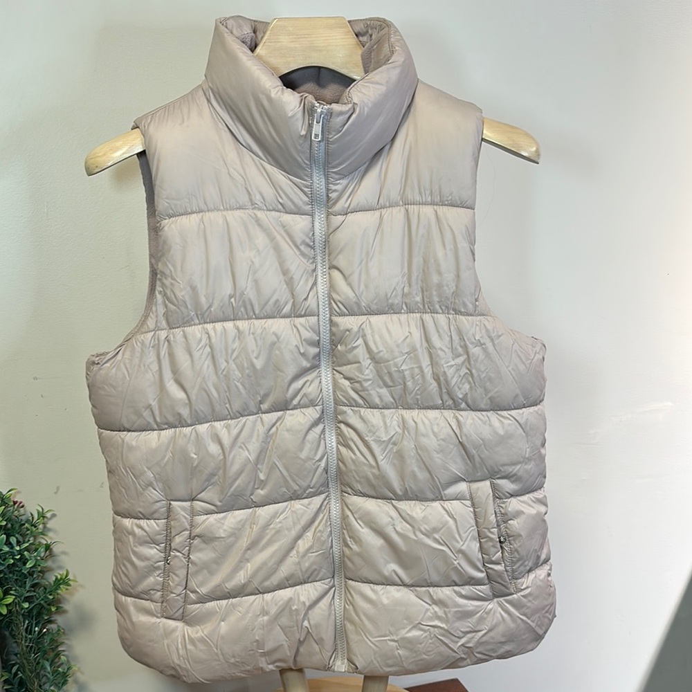 Old Navy Women’s Dusty Pink Quilted Puffer Vest Snap Pocket Full Zip Size L